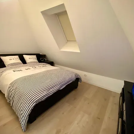 Apartment- Private In Detached House Apartmán Cysoing